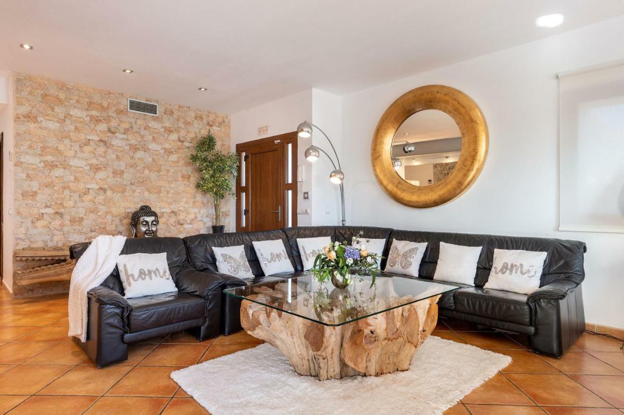 Serena Villa Sant Francesc de s'Estany Экстерьер фото